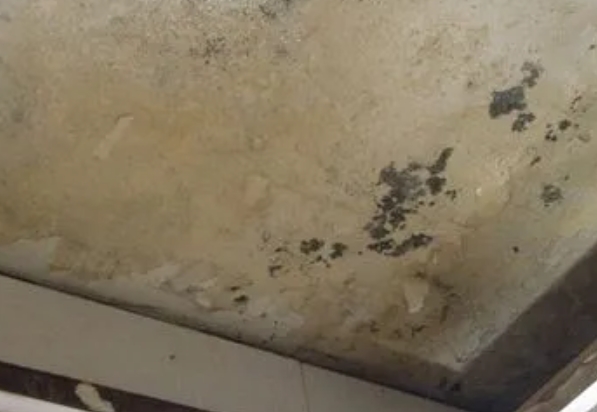柳北阳台漏水维修公司分享下柳北卫生间渗水维修需要注意哪些问题。